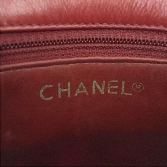 CHANEL Quilted Matelasse CC Logo Lambskin Waist Pouch Bum Bag Red Size 70 - Picture 10 of 11